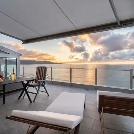 Living Canteras Homes - Beachfront Rooftop Apartment