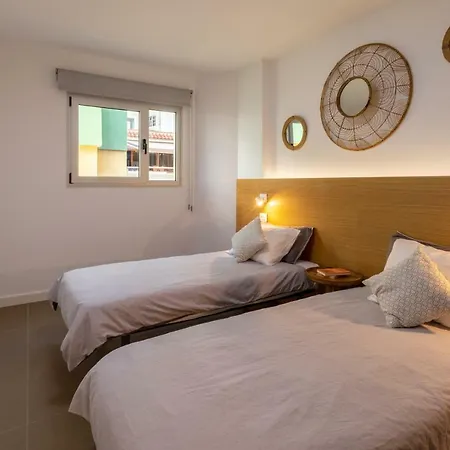 Living Canteras Homes - Beachfront Rooftop Apartment