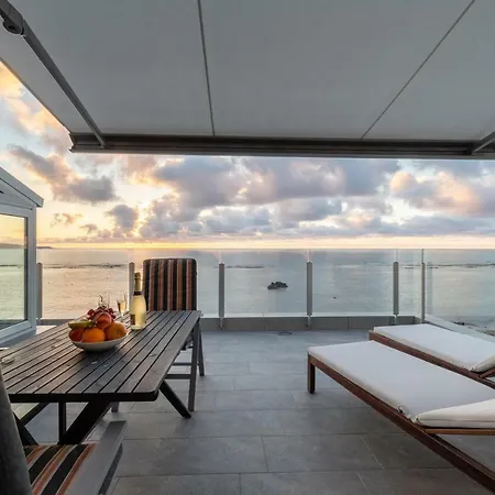 Living Canteras Homes - Beachfront Rooftop Apartment Las Palmas de Gran Canaria