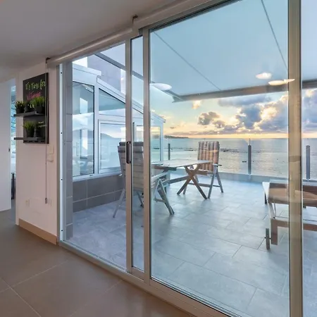 Living Canteras Homes - Beachfront Rooftop Apartment Las Palmas de Gran Canaria